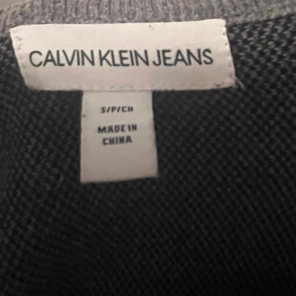 Calvin Klein Grey Crew Neck Knitted Sweater - Picture 2 of 2
